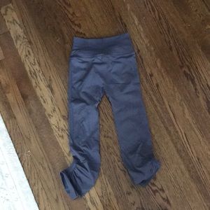 Lululemon cropped leggings